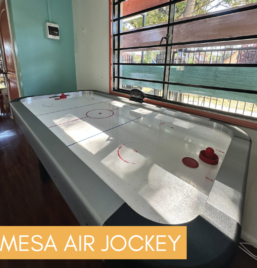mesa air jockey casa cumpleaños magic house temuco